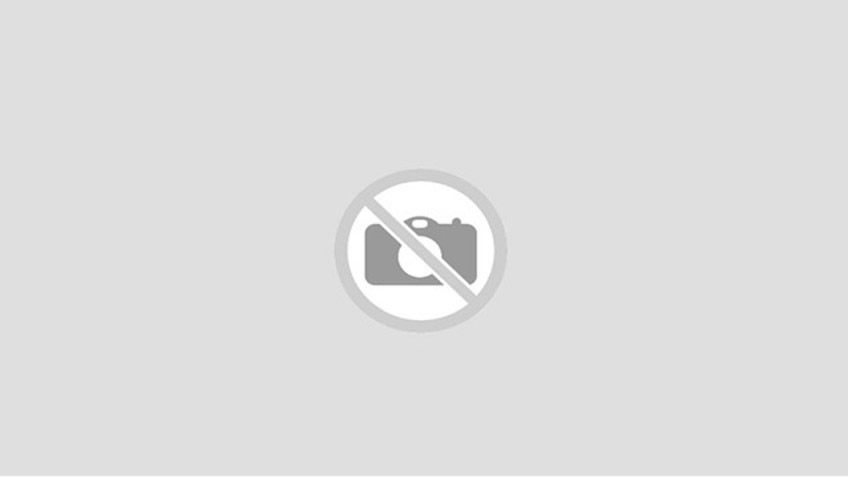 Başkan Zeyrek Kalem, Kağıt, Mürekkep ile Şiir Yolculuğu Sergisini Açtı