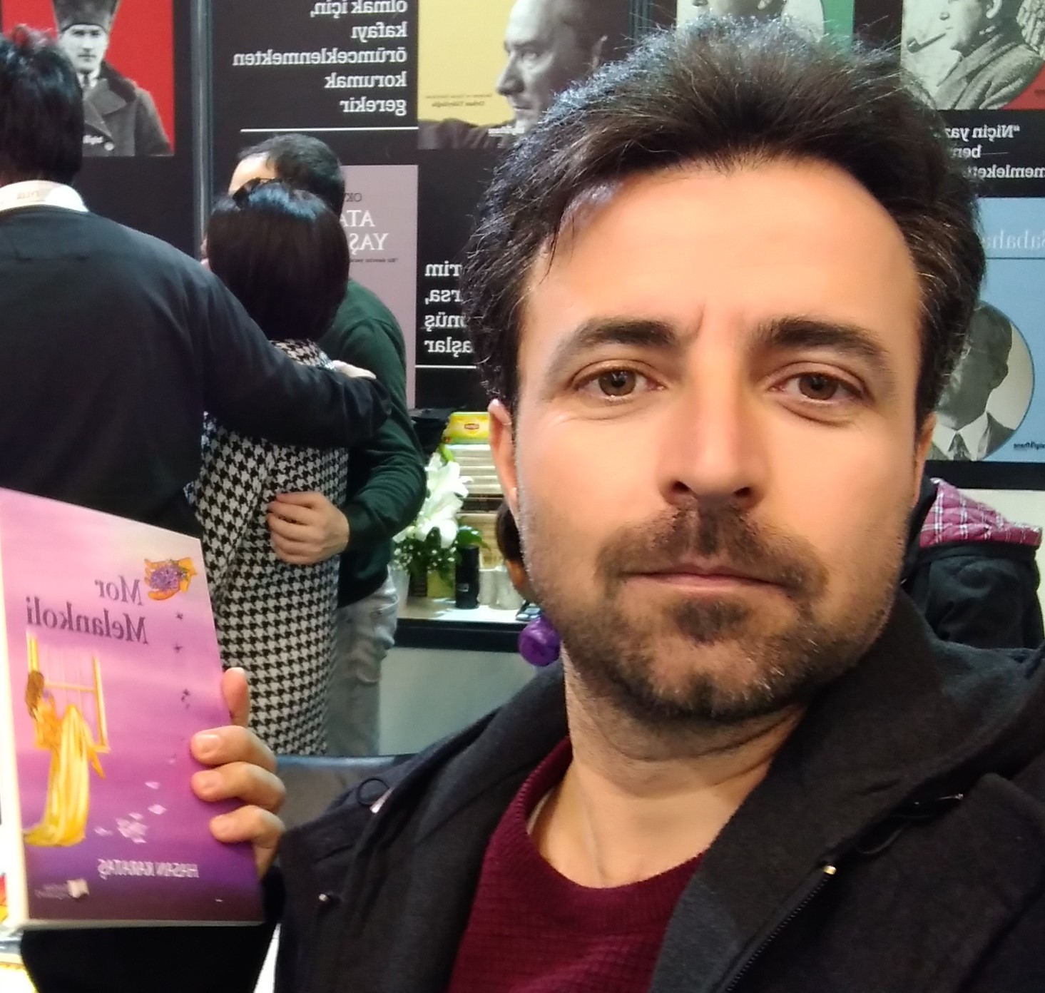 Şiirleriyle Duygulara Tercüman Olan İsim: Hasan Karataş