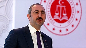 Adalet Bakanı Abdulhamit Gül'den 2. Yargı paketi açıklaması: Cezaya ilişkin bir düzenlemeyi ön görmüyor.