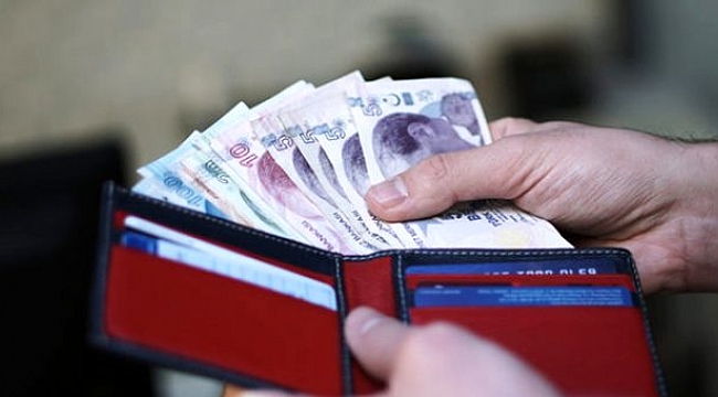 Asgari ücret zammı için ilk teklif Türk-İş'ten geldi: 2 bin 526 lira.