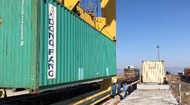 Çin’den gelen tren Türkiye ticaret yollarını güncelleyecek