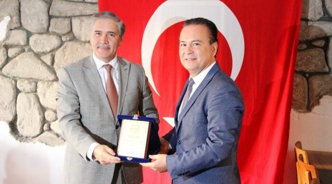 KRDAE Müdürü Özener: “Kuzey Anadolu fayı Marmara Denizi içerisinde 7’nin üzerinde bir veya birkaç tane deprem üretebilir”