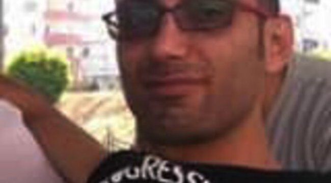 Otomobillerin çarptığı çoban öldü