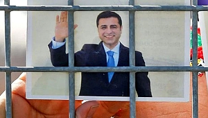 Avukatından Selahattin Demirtaş hakkında flaş açıklama: Bilinci kapandı.