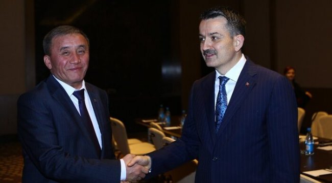 Bakan Pakdemirli, Kırgızistan ve Özbekistan tarım bakanları ile görüştü