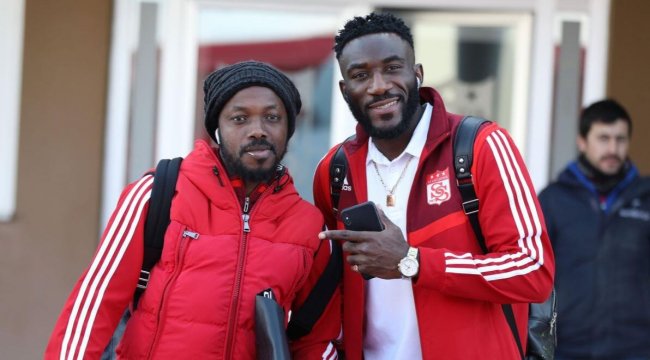 Demir Grup Sivasspor kafilesi Malatya'ya gitti