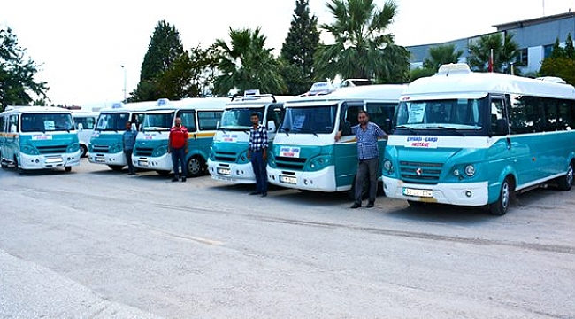 İzmir'de suya gelen yüzde 15'lik zammın ardından minibüs ücretlerine de yüzde 17 zam yapıldı.