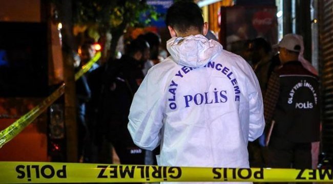 İzmir'in Torbalı ilçesinde biri doktor 2 kişiyi öldüren ve bir polisi yaralayan katil zanlısı yaralı olarak yakalandı