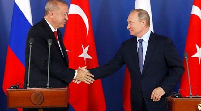 Rusya, Cumhurbaşkanı Recep Tayyip Erdoğan'ı zafer bayramı kutlamaları için Rusya'ya davet etti.