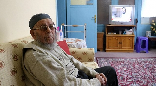 105 yaşındaki Seyit dede uzun yaşamın sırrını anlattı.
