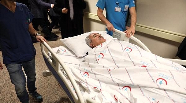 AK Parti Antalya Milletvekili İbrahim Aydın ve eşi trafik kazasında yaralandı.