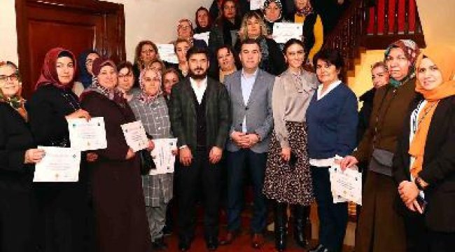 Bağcılar'da 40 kadın girişimciye başarı sertifikası verildi