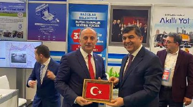 Başkan Çağırıcı, akıllı şehir hizmetlerini anlattı