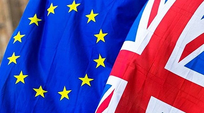 Brexit yasa tasarısı İngiltere parlamentosunda kabul edildi.