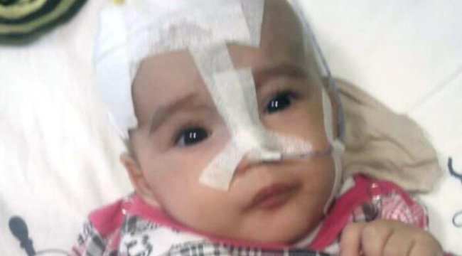 Hastalığına hiç bir doktor teşhis koyamadı! Minik Mihriban'ın babası yardım bekliyor
