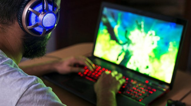 Hızla büyüyen e-spor alanında sürdürülebilir gelişimin ipuçları