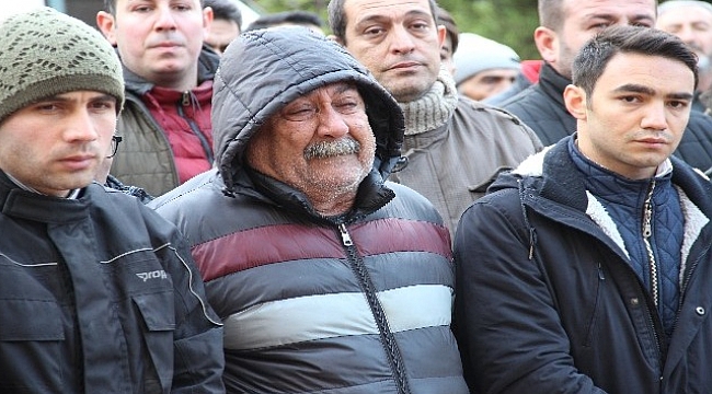 Kanlı pusuda ölenlere veda: Bir babanın en zor anı.