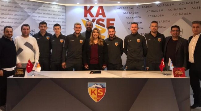 Kayserispor, 6 futbolcuyla sözleşme imzaladı