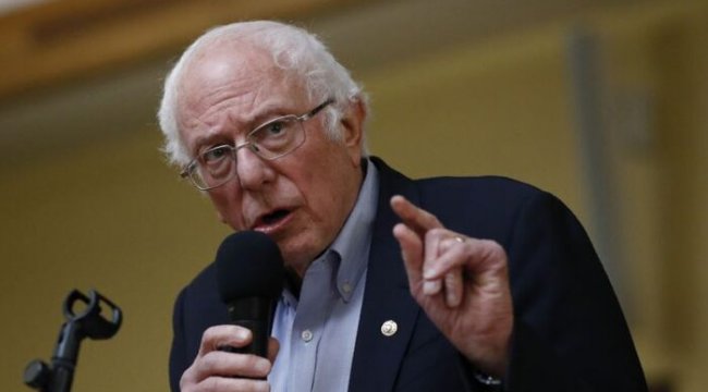 Sanders Iowa ve New Hampshire’da Önde