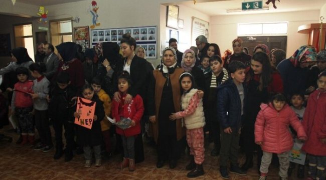 Zihinsel engelli öğrenciler dönemin son İstiklal Marşı’nı okudu