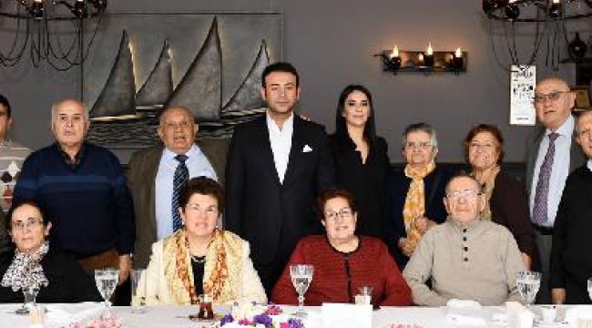 14 Şubat Sevgililer Günü Beşiktaş’ta renkli görüntülerle kutlandı