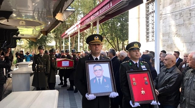 28 Şubat sanıklarından Hikmet Köksal'ın cenazesi defnedildi.