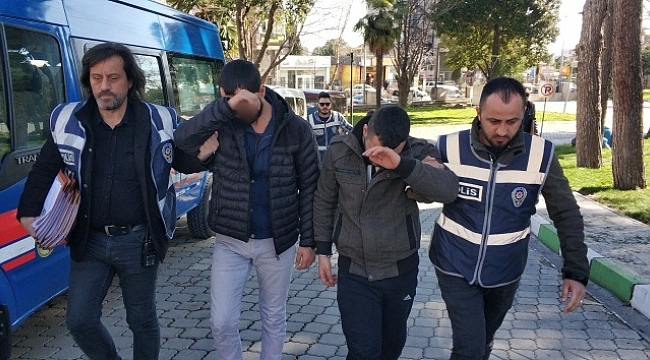 30 evden su saati çalan amca-yeğen yakalandı.