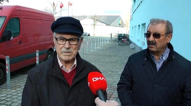 Almanya'daki Türkler: Korku ve endişe içinde yaşıyoruz.