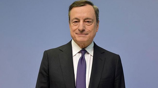 Almanya’dan ECB'nin eski başkanı Draghi’ye liyakat nişanı