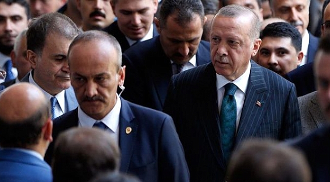 Erdoğan'a Abdullah Gül'ün açıklamaları soruldu, tek cümlelik yorum yaptı: Kendi işimize bakalım.