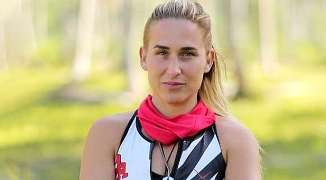 Evine hırsız giren Survivor Sema Aydemir'in arabası çalındı.