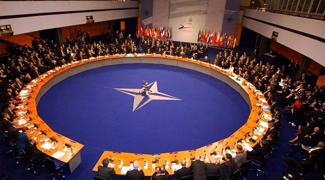 NATO'da olağanüstü Suriye toplantısı başladı.