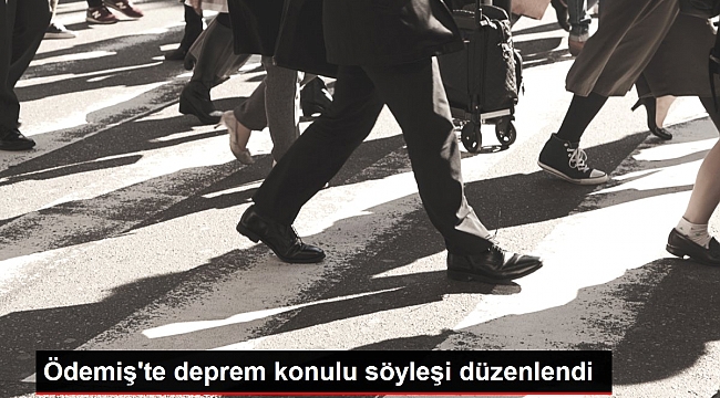 Ödemiş'te deprem konulu söyleşi düzenlendi.