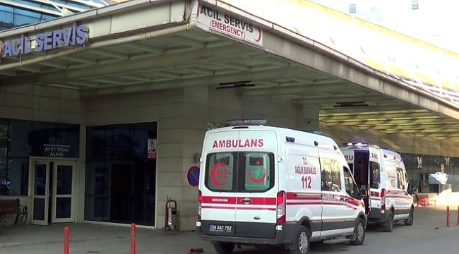 Siirt'te araç şarampole yuvarlandı: 3 yaralı.