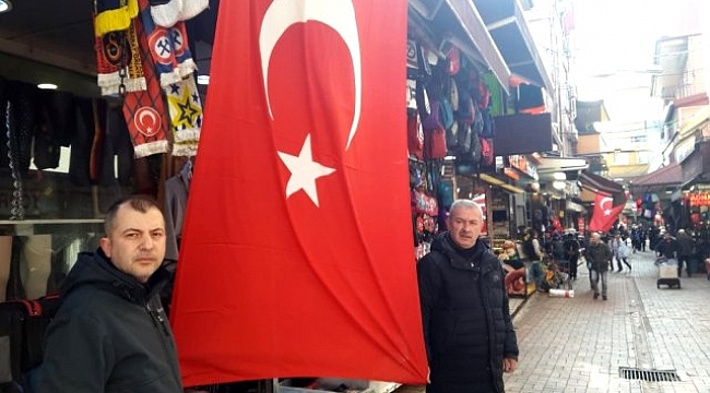 Şoför esnafından Mehmetçiğe konvoylu destek.