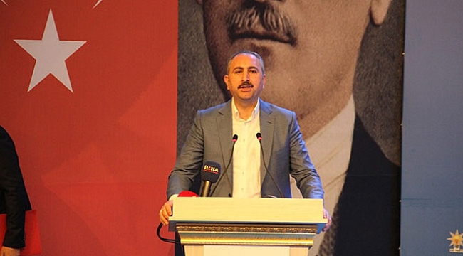 Bakan Gül: 'Bu çocukların yeri dağın yolu değil okulun yoludur'.