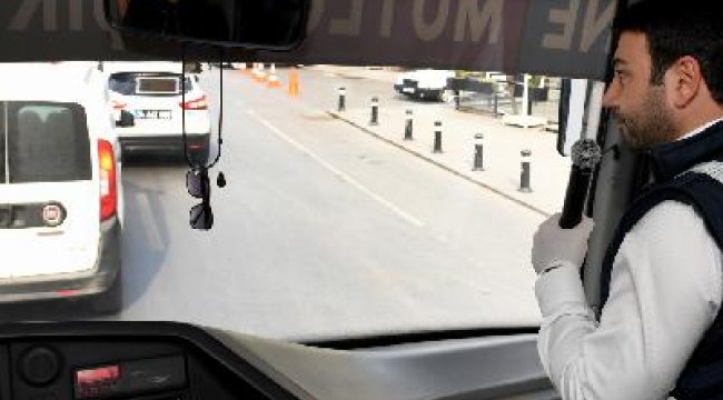 Başkan Akpolat’tan Beşiktaş sahillerindeki vatandaşa “Evinde Kal” uyarısı