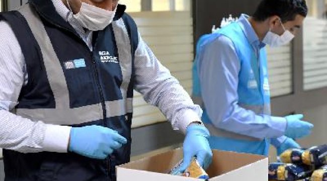 Beşiktaş Belediyesi, 65 yaş ve üstüne erzak dağıtmaya başladı