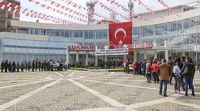 BURHANİYE BELEDİYESİ ŞEHİTLER İÇİN MEVLİT VE HAYIR DÜZENLEDİ.