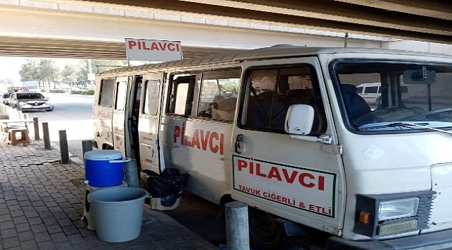 İzmir'de açıkta gıda satışına yasak.