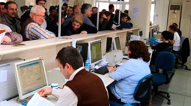 Memur-Sen, kamu çalışanlarının idari izinli sayılmasını talep etti.
