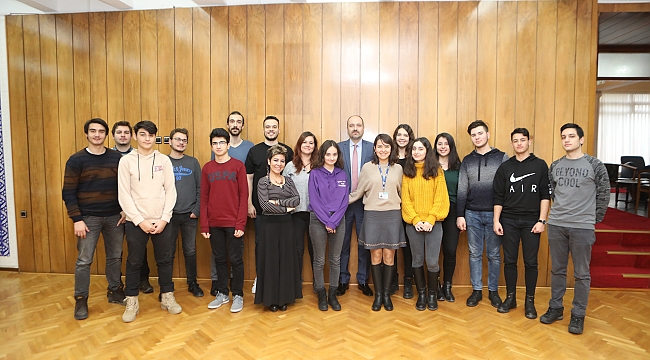 SOCAR Türkiye, gençleri geleceğe hazırlıyor.