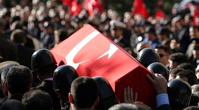 Son Dakika: İdlib'de rejim güçlerinin hain saldırısında 1 askerimiz şehit oldu.