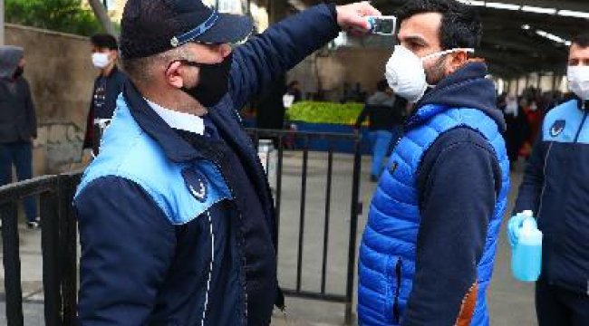 Bağcılar’da pazar giriş ve çıkışları kontrol altına alındı