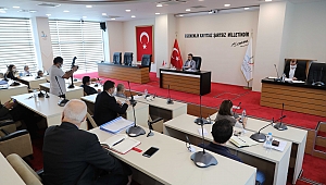Bayraklı’da Kriz İcra Kurulu ilk kez toplandı  Sandal, “Erzak dağıtımı için gerekirse makam aracımı da veririm”.
