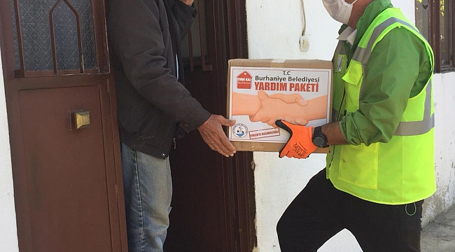 BURHANİYE’DEN BİN 300 VATANDAŞA YARDIM PAKETİ.