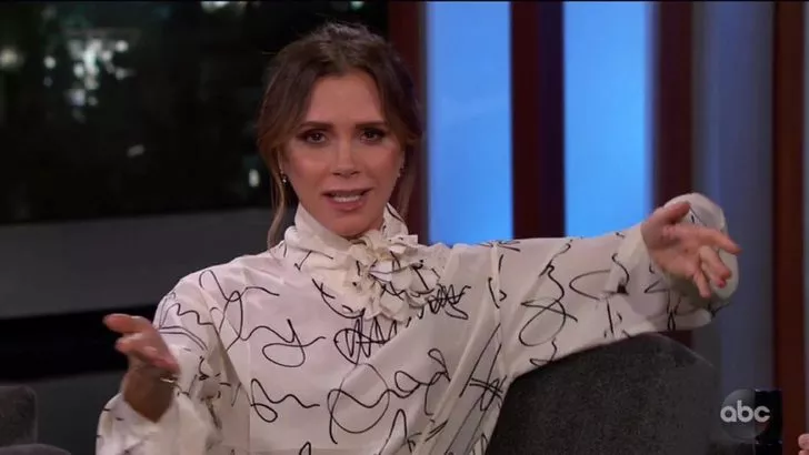 Çalışanlarını ücretsiz izne çıkaran Victoria Beckham'a tepki yağıyor.