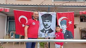 - "Emanetin emin ellerde Atam" - Ellerinin izi, kalplerinin izi - Bucalı pırlantalar Atatürk sevgileriyle 7'den 70'e herkesi duygulandırdı.