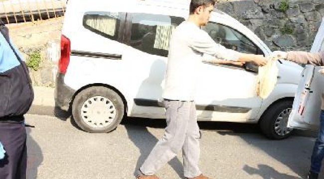 Kağıthane’de ekmekler vatandaşlara götürüldü