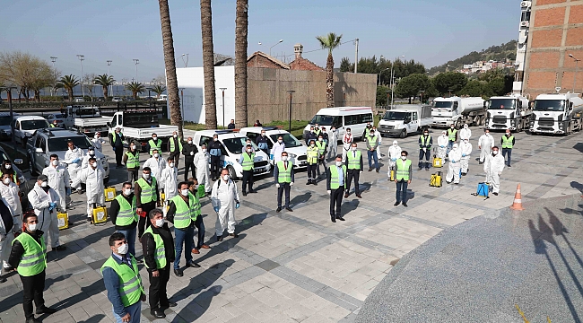 Bayraklı’da 24 mahalleye 2100 ton dezenfektan.